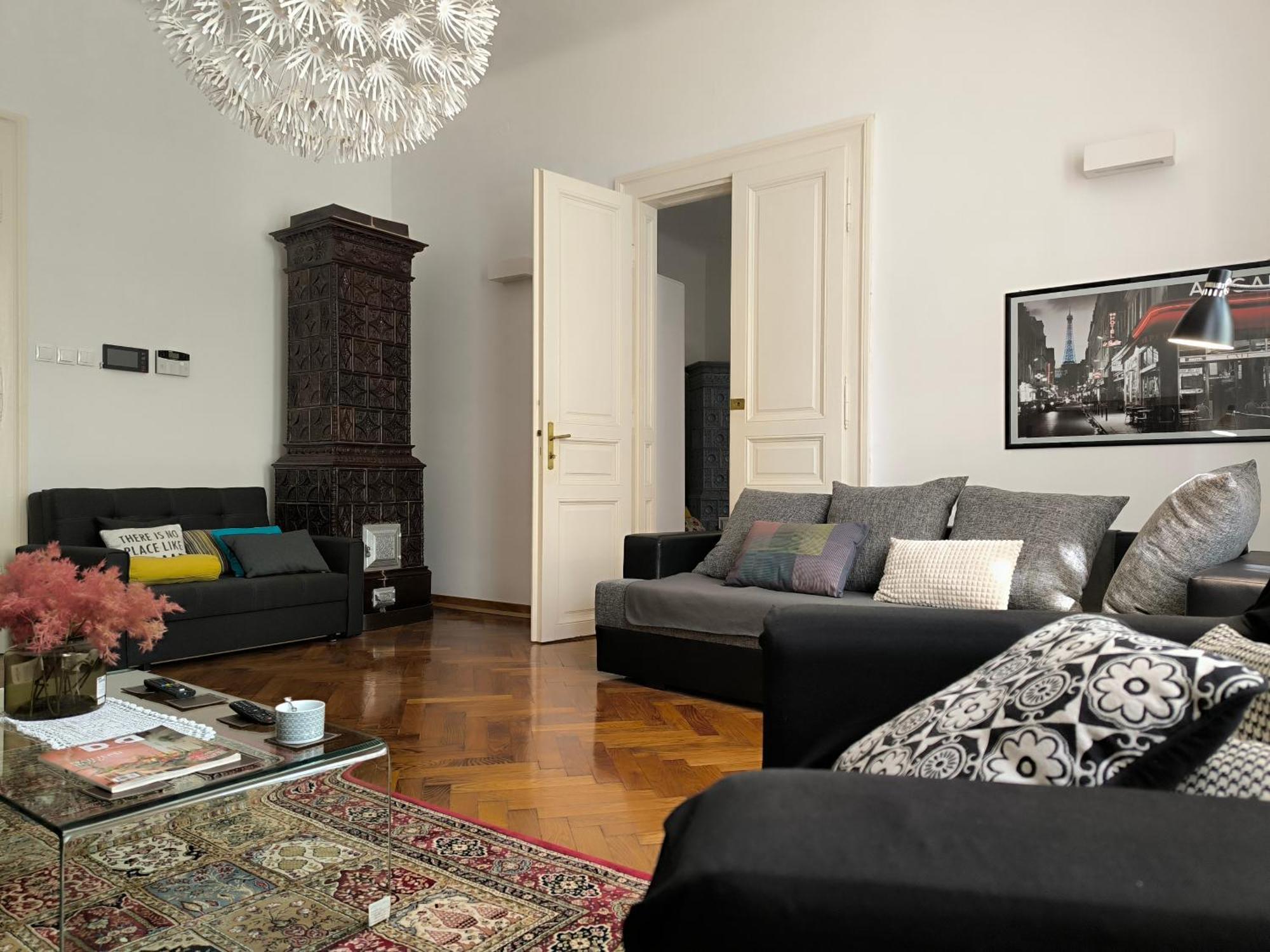 אוסילק Konzul -Top Apartment, Strict Center, Parking מראה חיצוני תמונה
